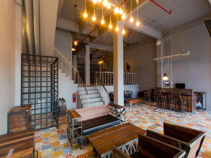Bloo Hostel image