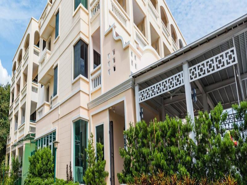 Park 38 Hotel image