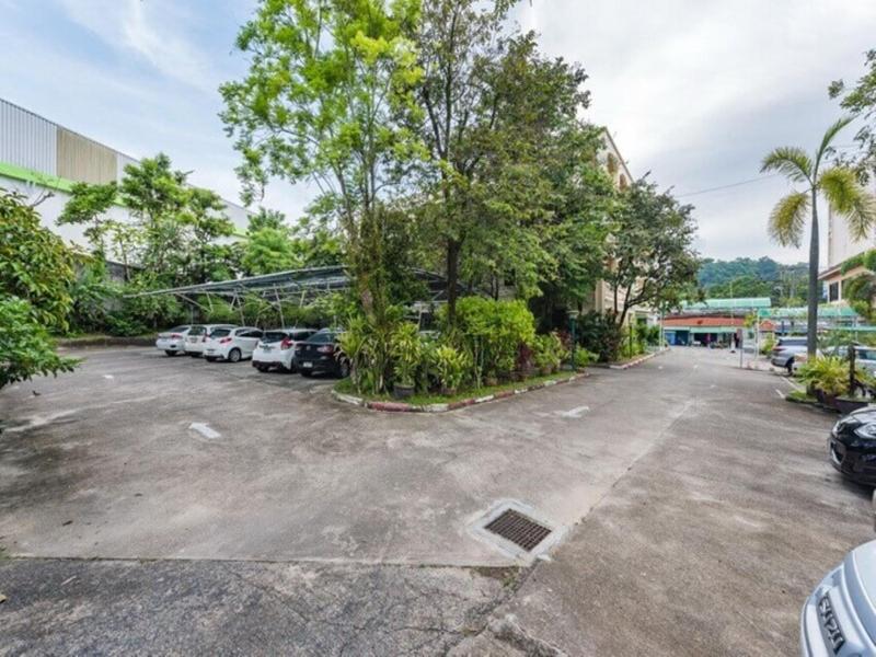 Park 38 Hotel image