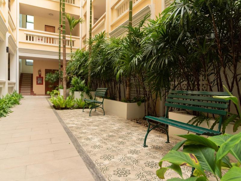 Park 38 Hotel image