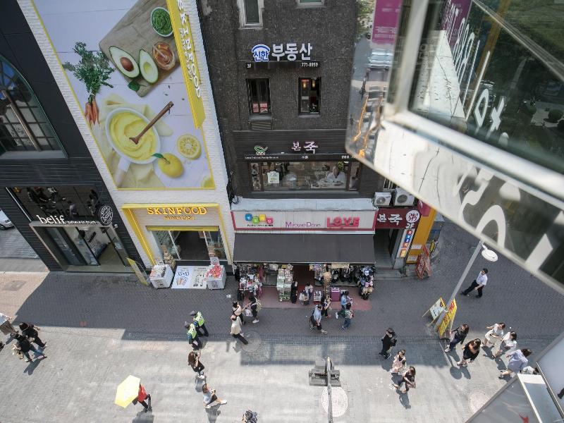 Philstay Myeongdong Station image