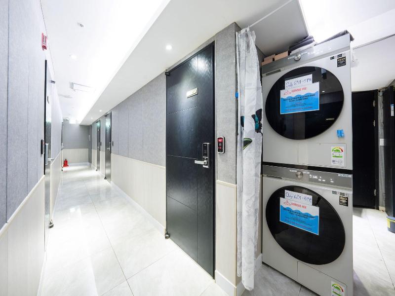 Myeong Dong New Stay Inn image