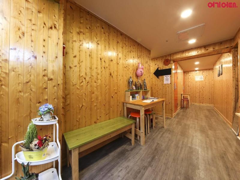 R Guesthouse Seoul Station image