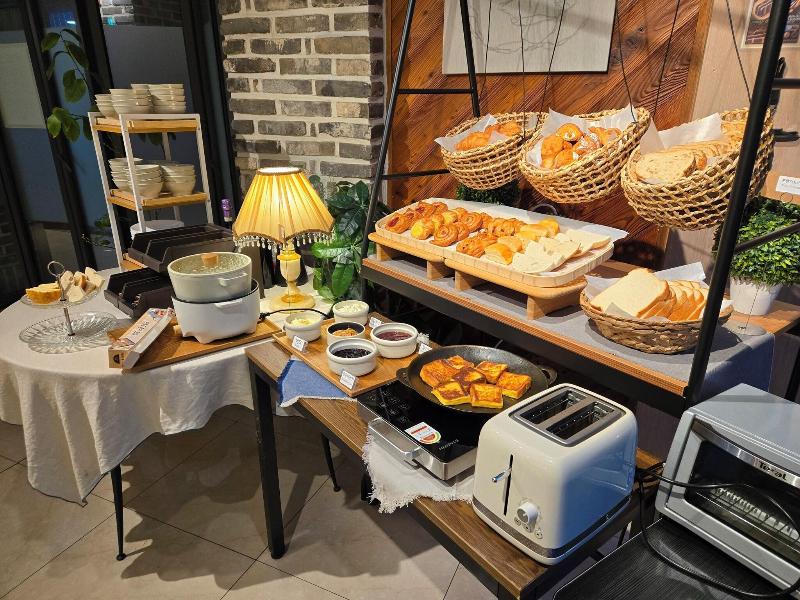 The Sangju Hotel Seoul image