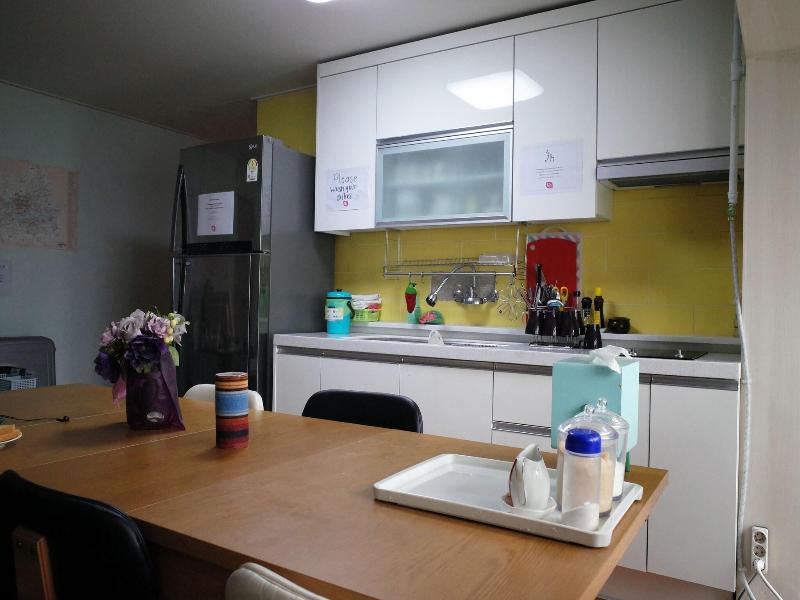 Yakorea Hostel Gangnam image
