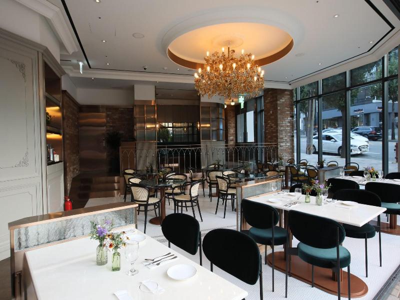 Patio7 Hotel image