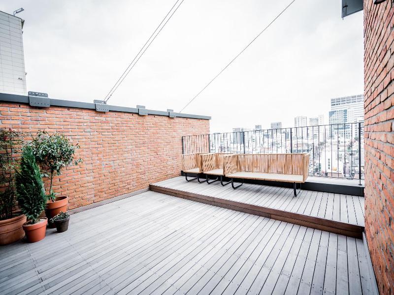 Patio7 Hotel image