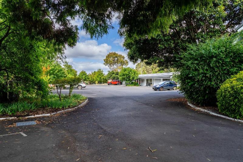 Kingsley Motel