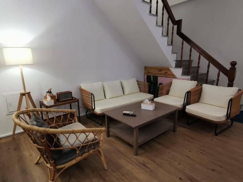 Oasis Inn image