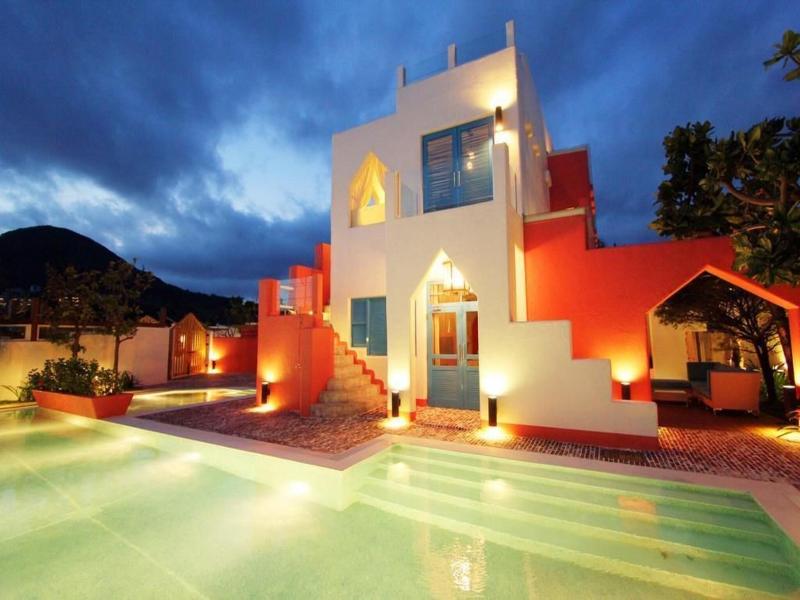 866 Oceanic View Villa image