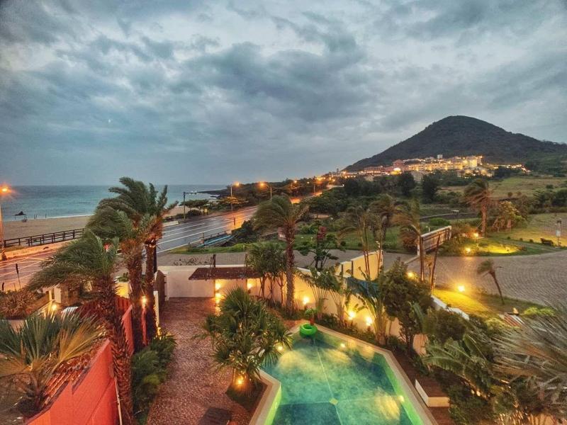 866 Oceanic View Villa image