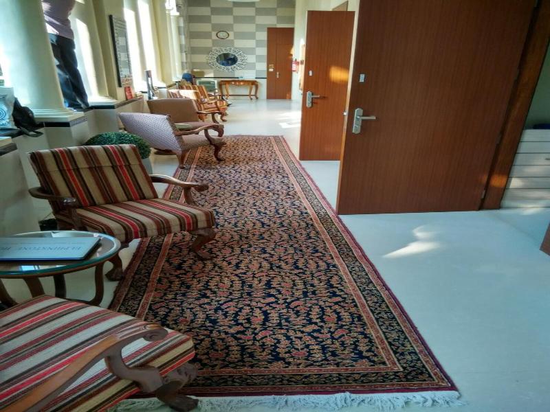 Elphinstone Hotel image