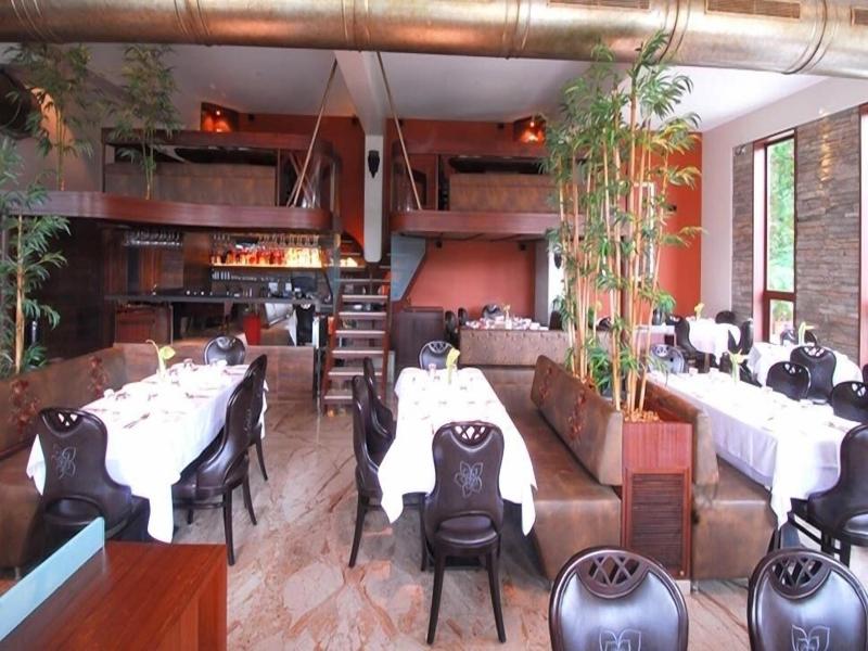 Sai Palace Hotel image