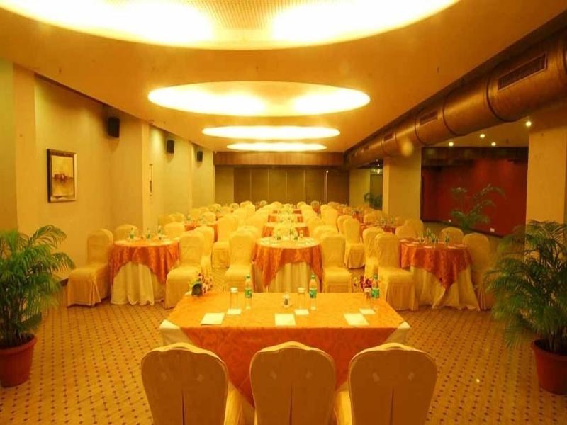 Sai Palace Hotel image