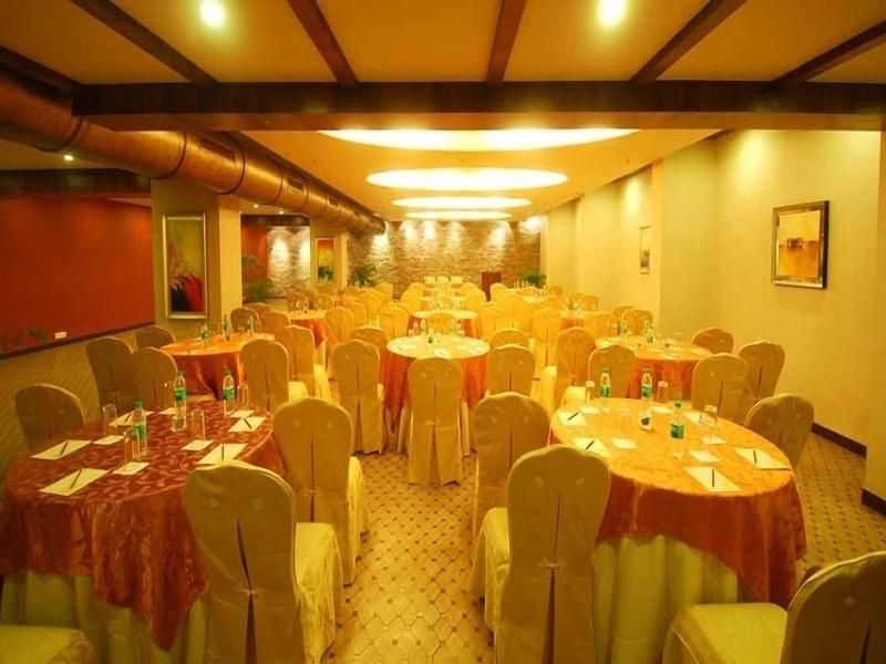 Sai Palace Hotel image