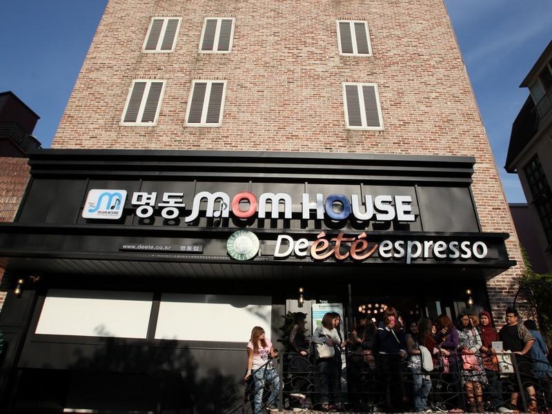Myeongdong Mom House (Foreigners Only)