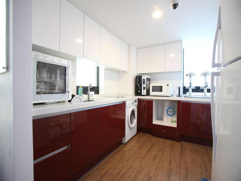 Myeongdong Mom House Foreigners Only image