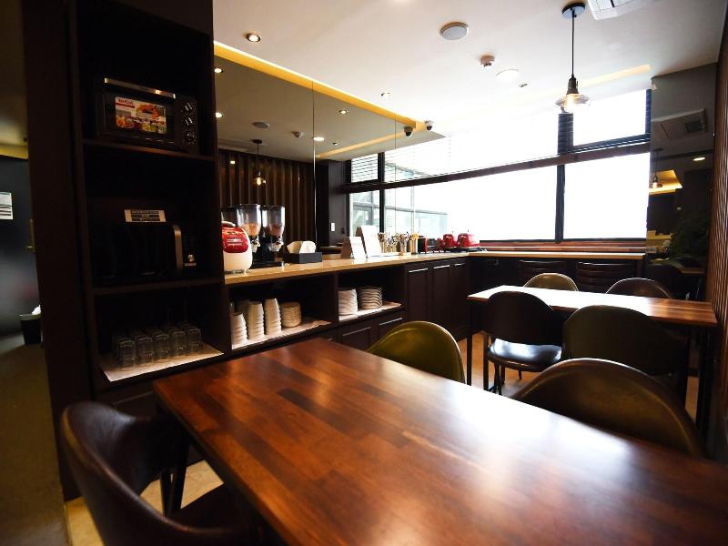 57 Myeongdong Hostel image