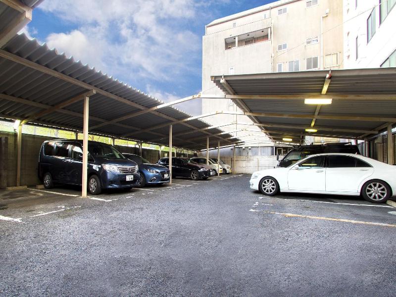 Business Hotel Wako image