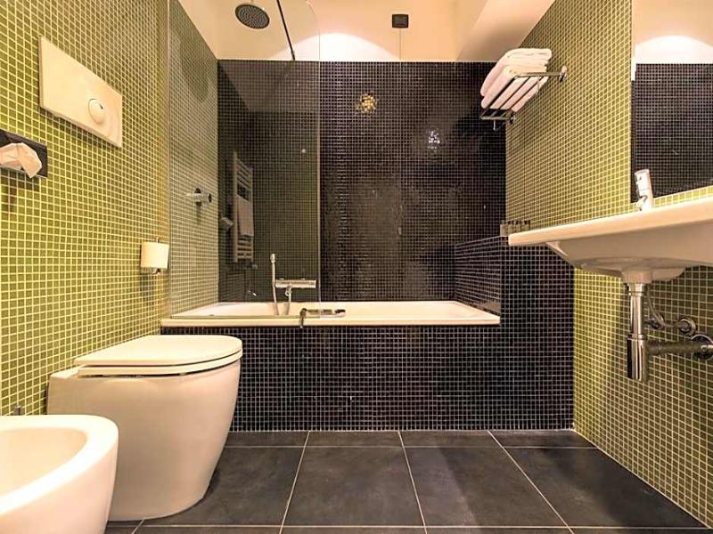 43 Station Hotel image