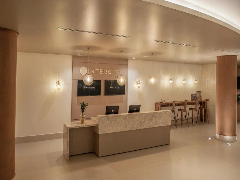 Intercity Curitiba Batel — general view