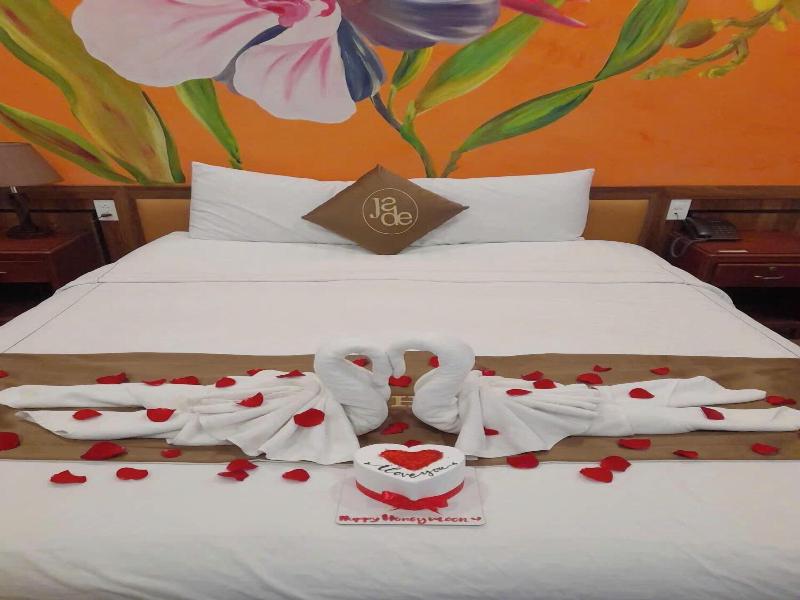 Jade Hotel Hue