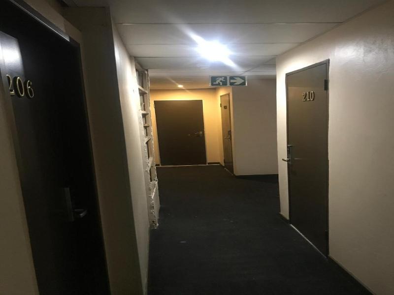 Businessburg Hotel image