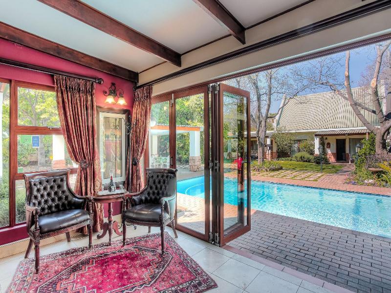 Sunninghill Guest Lodge image