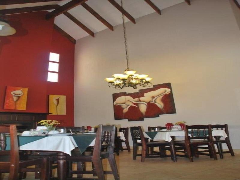Sunninghill Guest Lodge image
