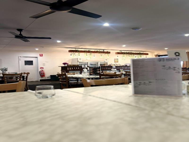 Beagle Motor Inn image