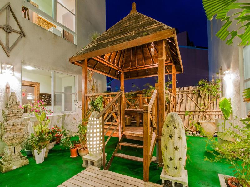 Seasons Bali Fashion Inn image