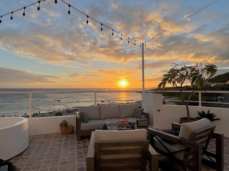 Minimi Inn Sail Rock Beach House image