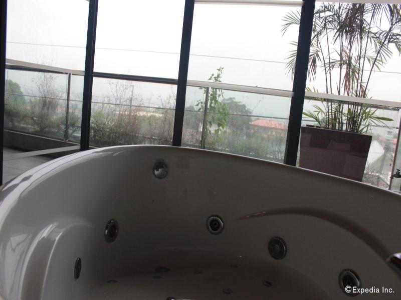 Soleste Suites image