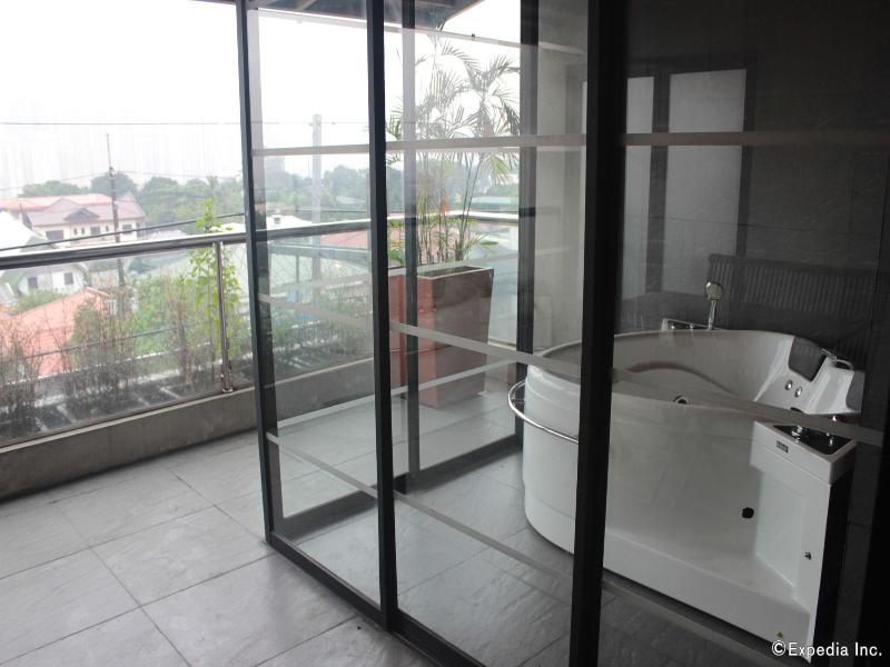 Soleste Suites image