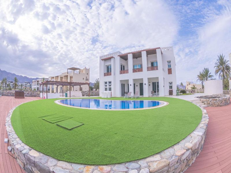 Le Sifah Resort Apartment image