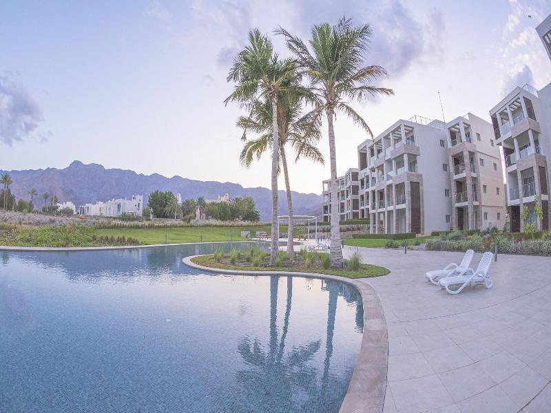 Le Sifah Resort Apartment image