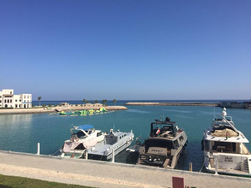 Le Sifah Resort Apartment image