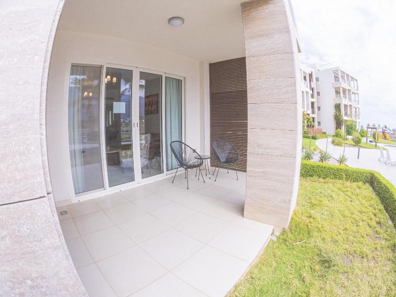 Le Sifah Resort Apartment image