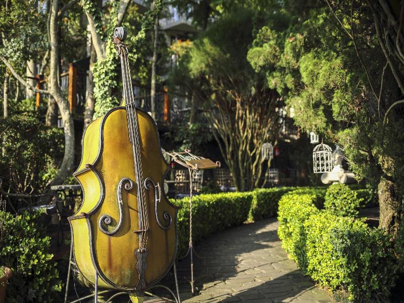 Cingjing Xiafei Music Villa