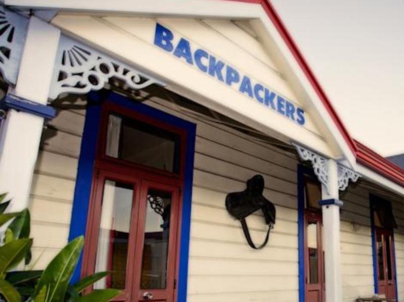 Stables Lodge Backpackers