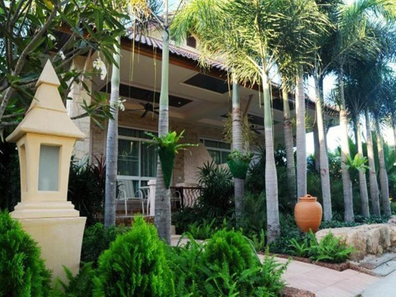 Villa Wanida Garden Resort image