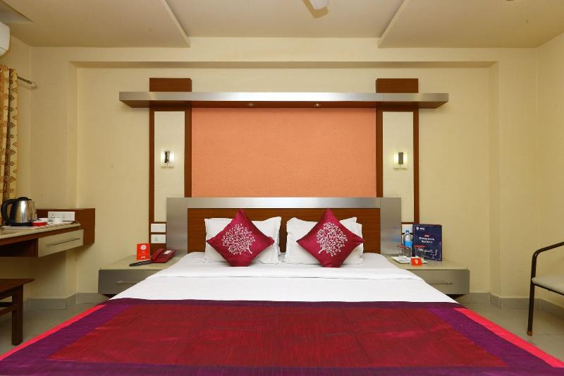Navaratna By Omatra Hotels image