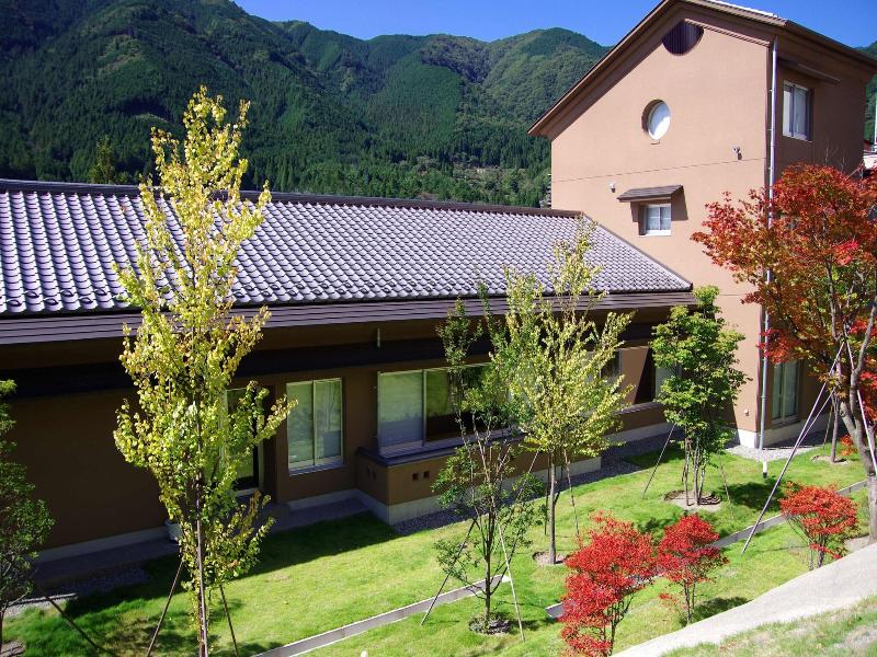 Gero Onsen Yukyunohana image