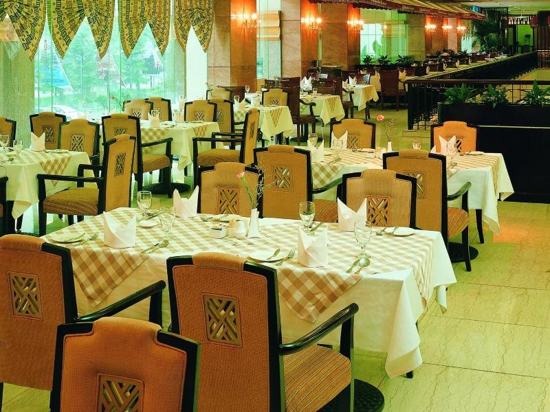 Dongguan Metropolitan Yijing Hotel image