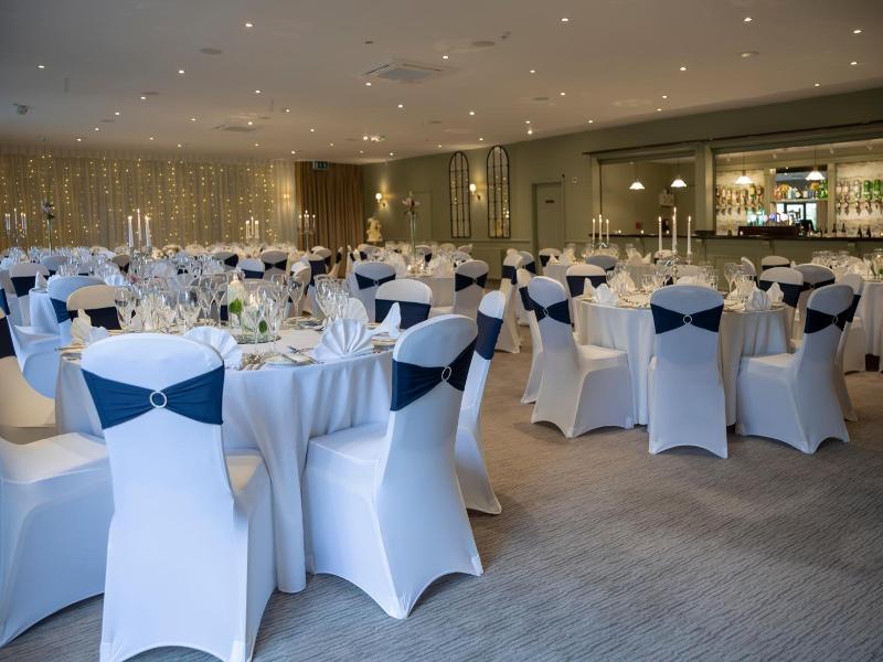 The Glenside Hotel image