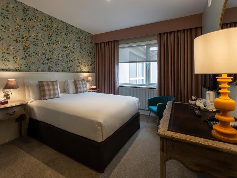 The Glenside Hotel image
