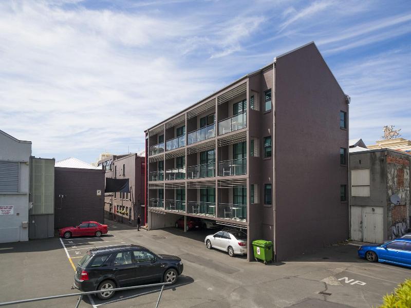 315 Euro Motel Serviced Apartments