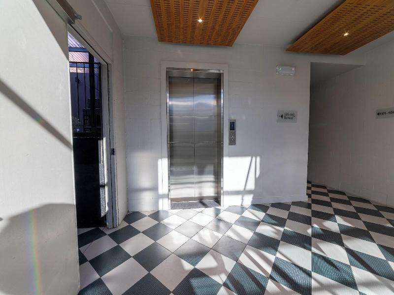 315 Euro Motel Serviced Apartments