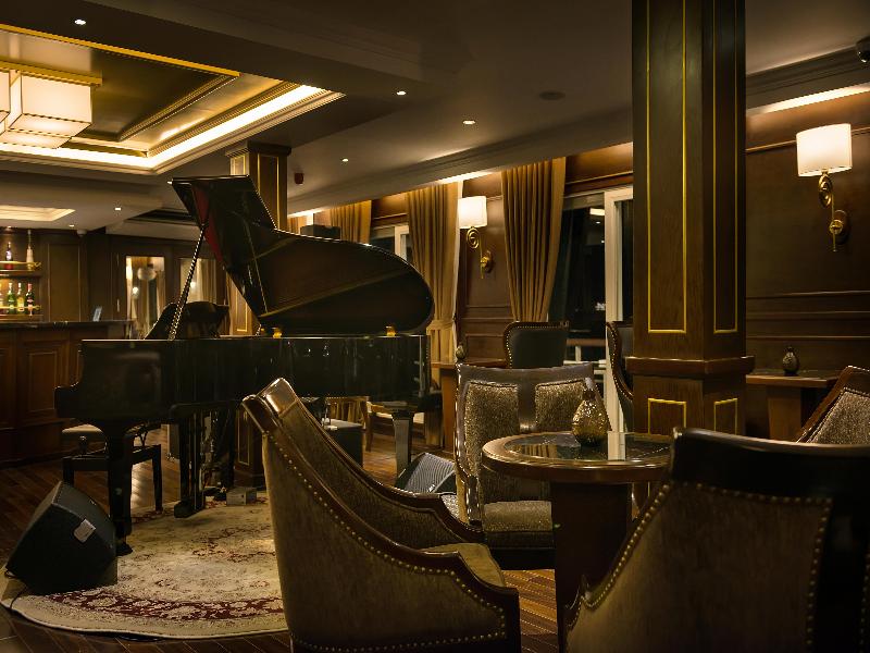 Paradise Elegance Cruise Halong image