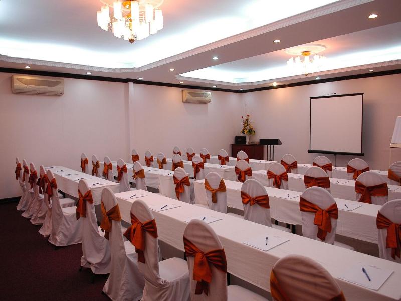 Capital Garden Hotel Hanoi image